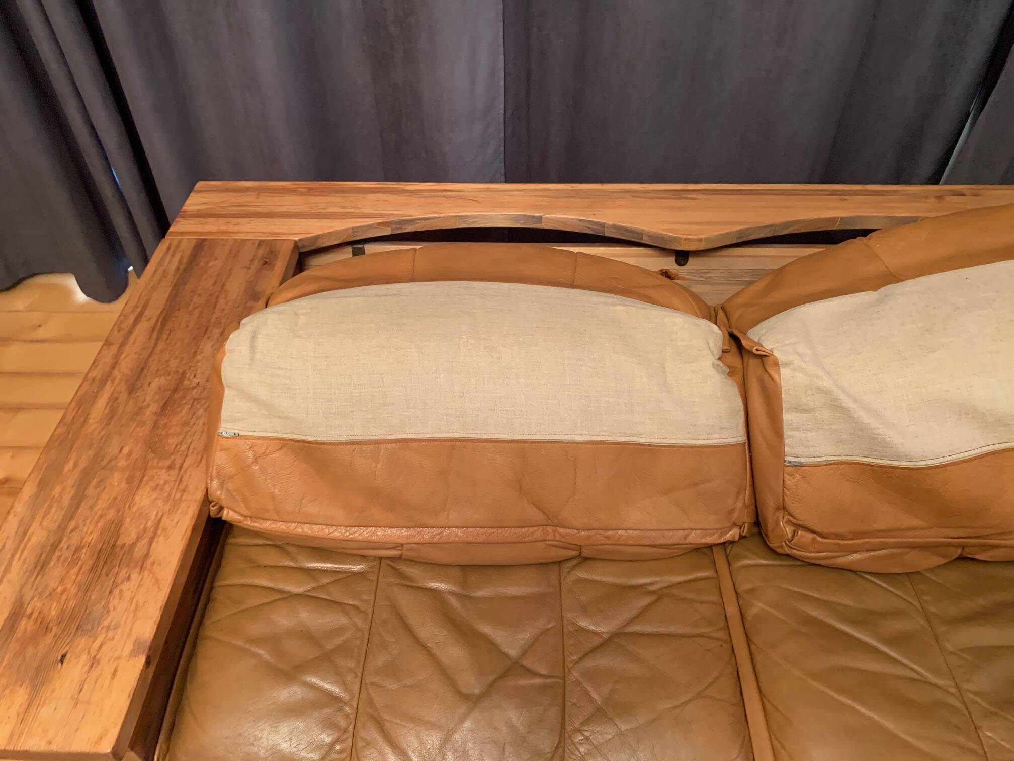 Hämeen Kalustaja sofa, Finland, 1970s