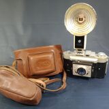 Fex Elite camera with leather cover and flash