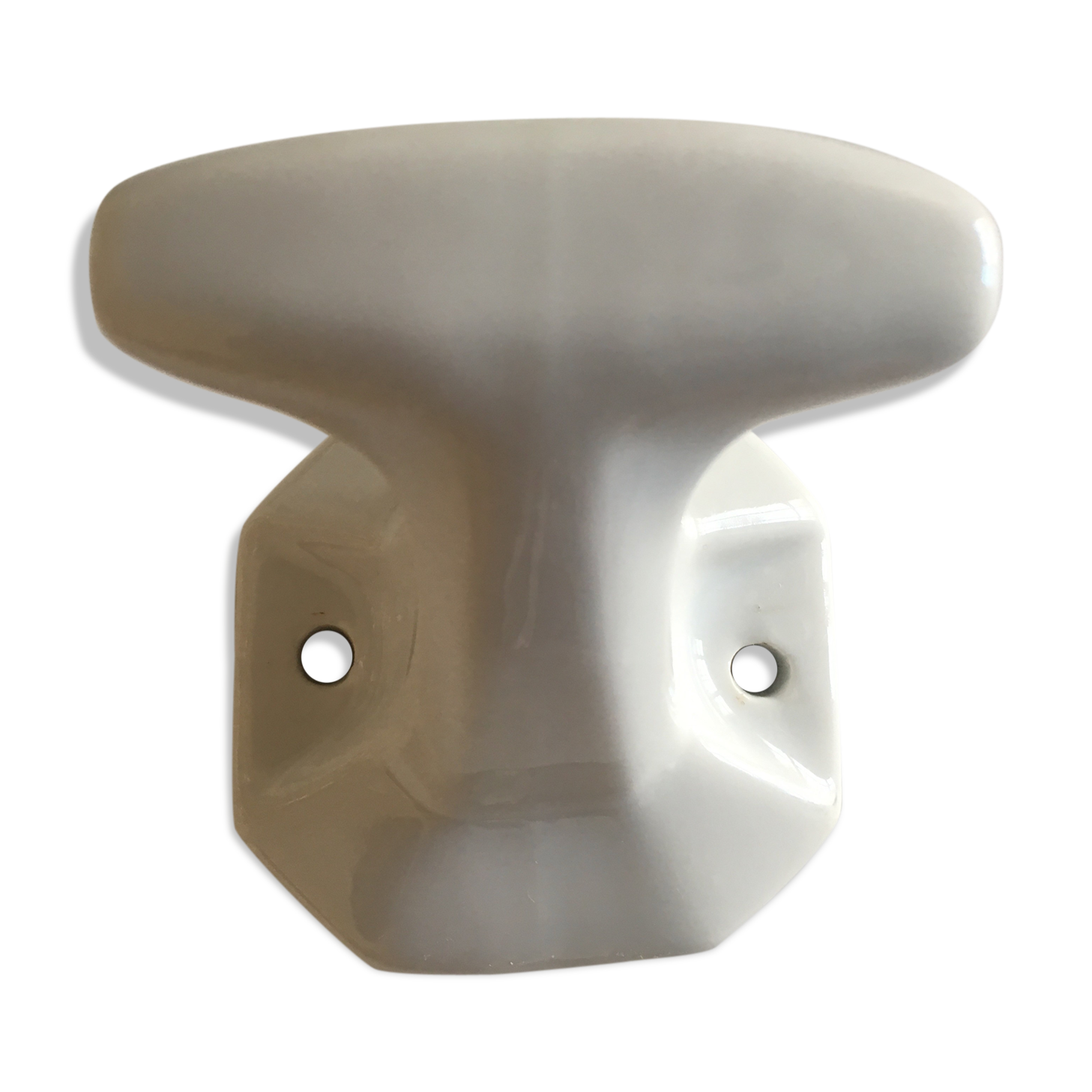 Bathroom patère in white art deco faience