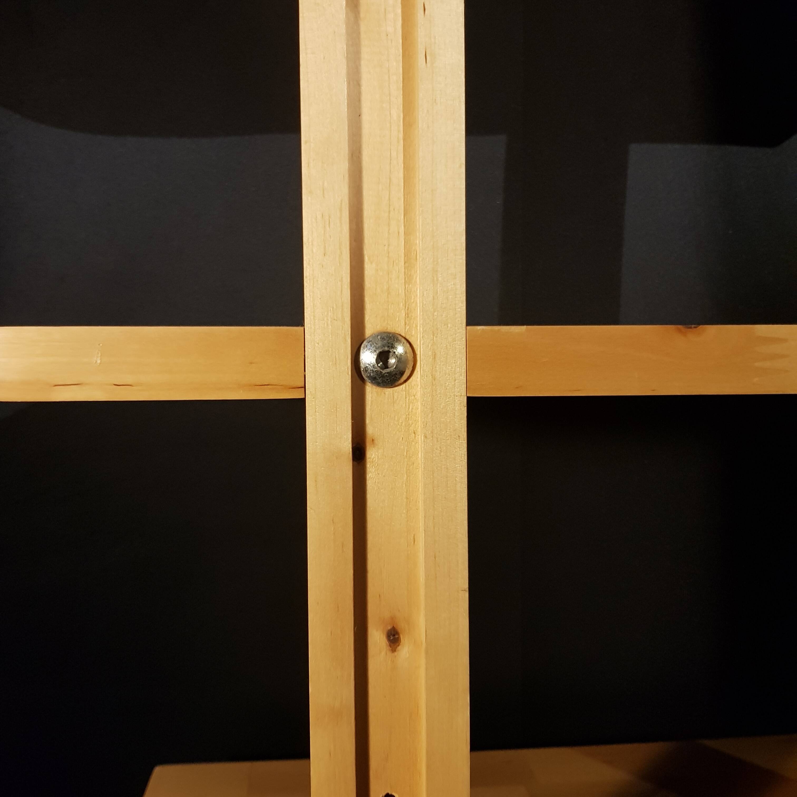 Wall shelf to attach