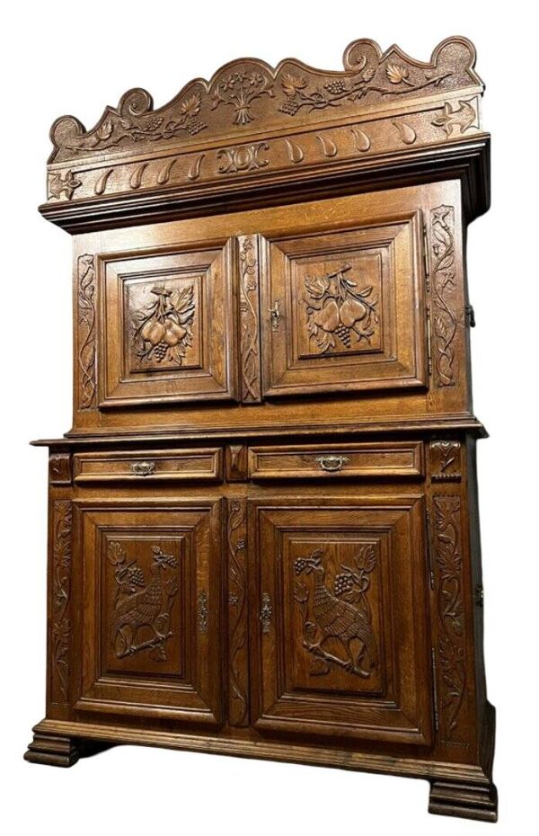 buffet Montbéliard a 4 volets style Renaissance en chêne massif vers 1850