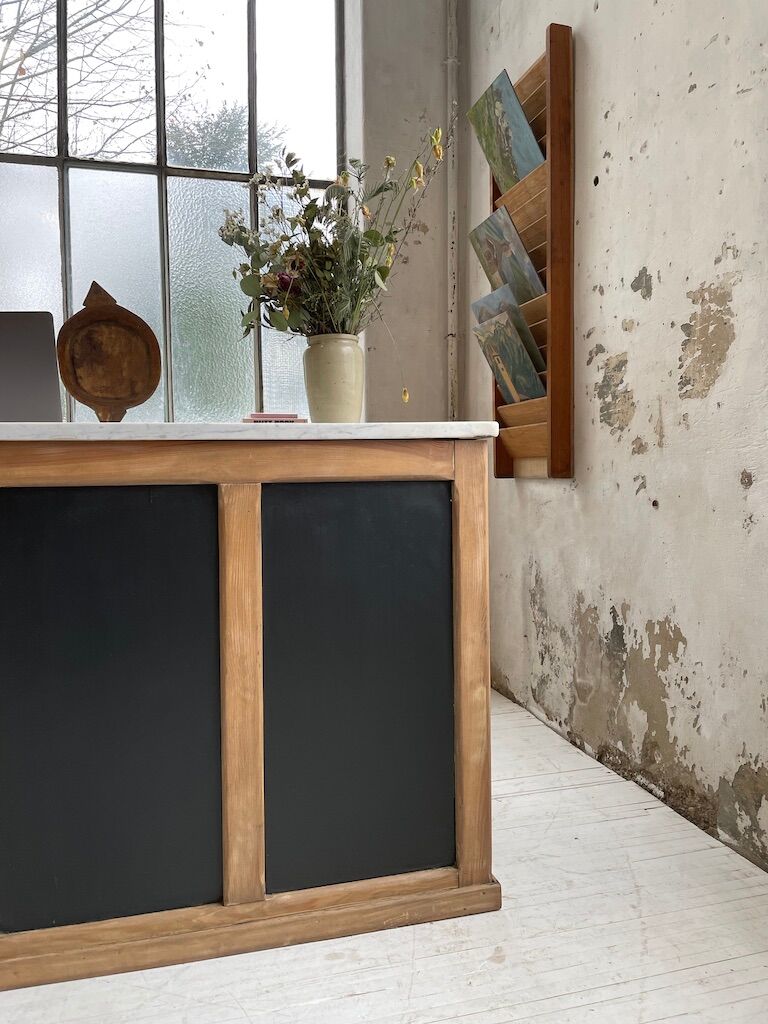 Oak wall magazine door