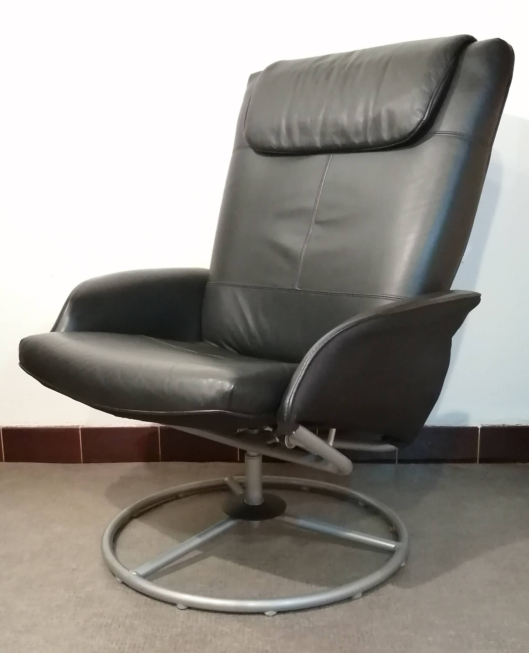 Designer armchair in vintage leather model Malung Ikea 1999