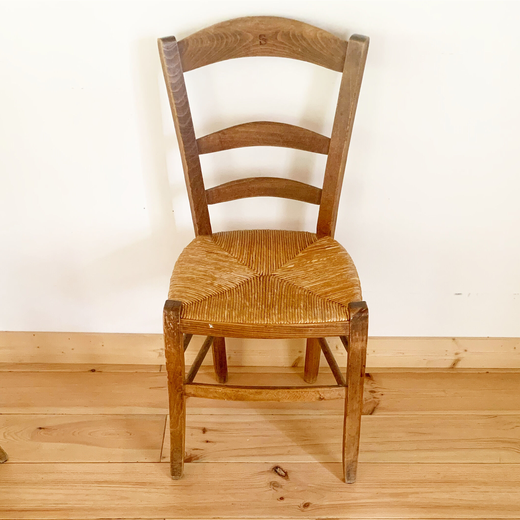 Lot de 6 chaises de ferme vintage