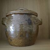 Sandstone pot with handles hands