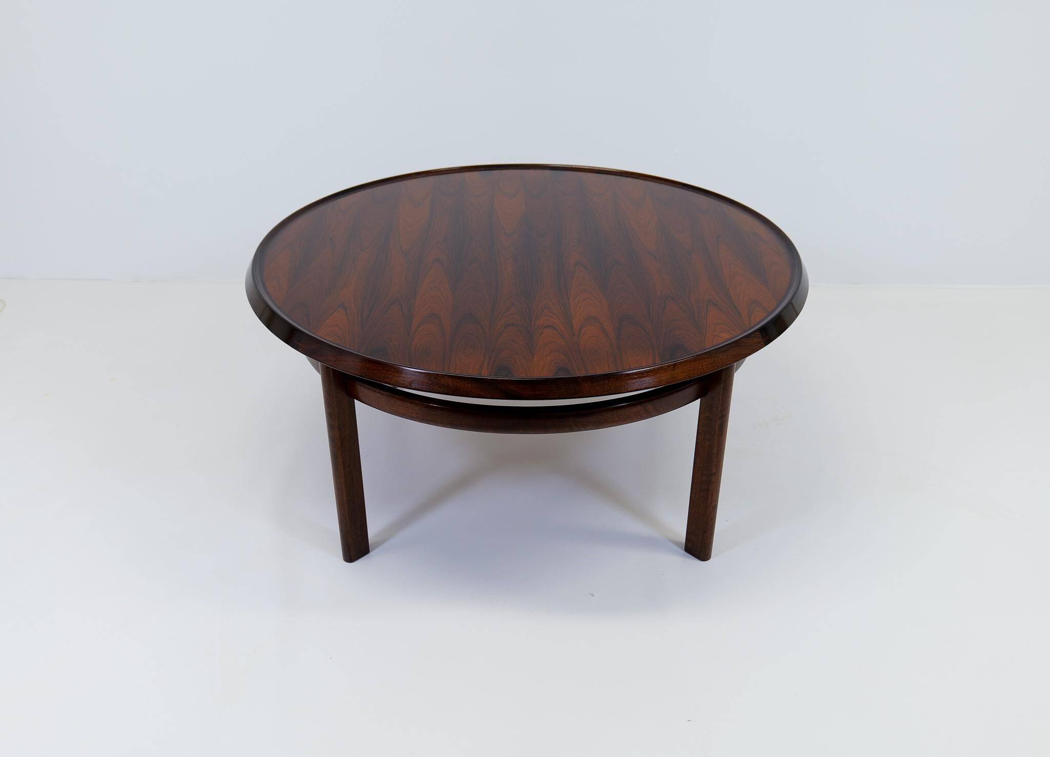 Mid-century rosewood coffee table "Bellis" Torbjörn Afdal Norway