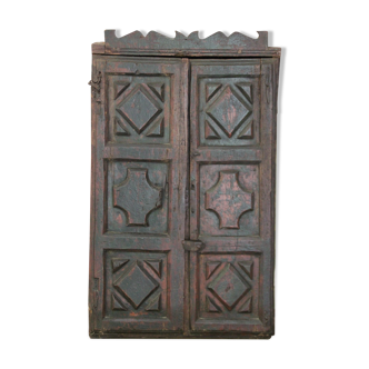 Armoire ancienne en bois