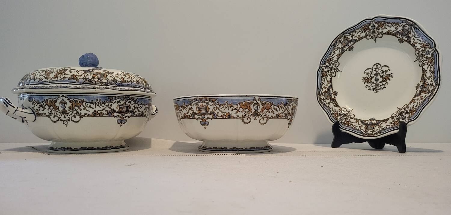 Gien Dionysos earthenware service