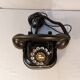 Ancien téléphone à cadran belge RTT 56B en bakélite noire