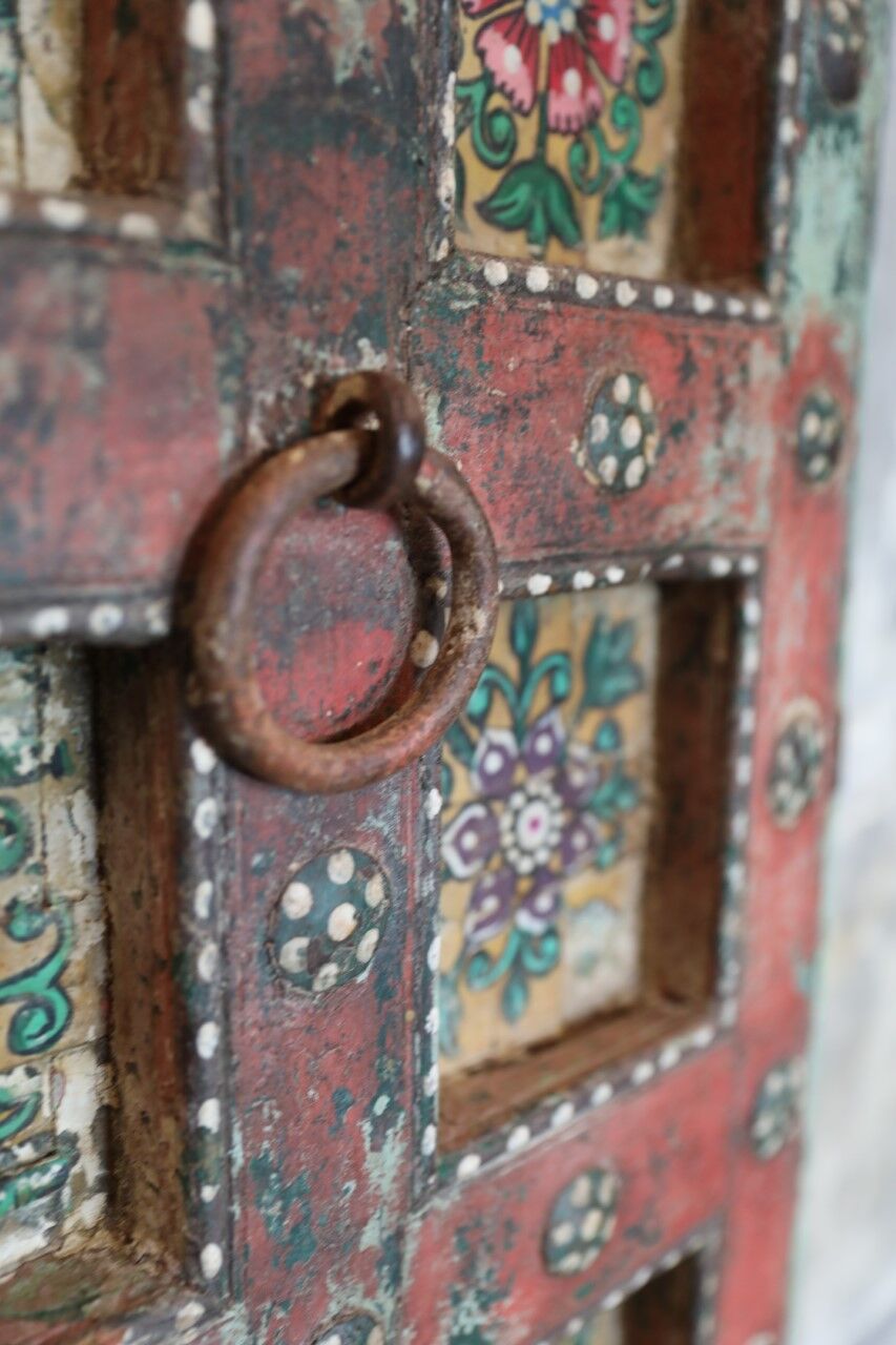 Porte indienne épaisse avec motif floraux