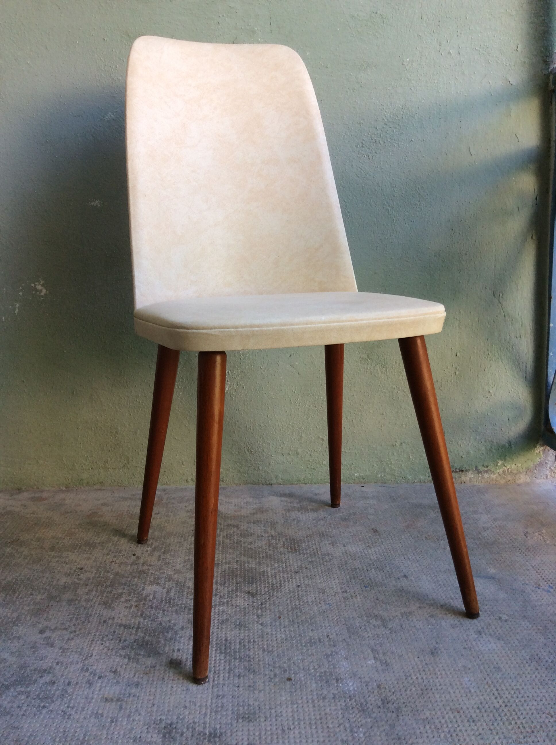 2 chairs barrel skaÏ years 50-60