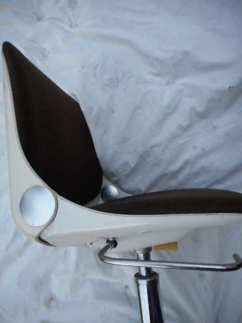 Office chair 1970