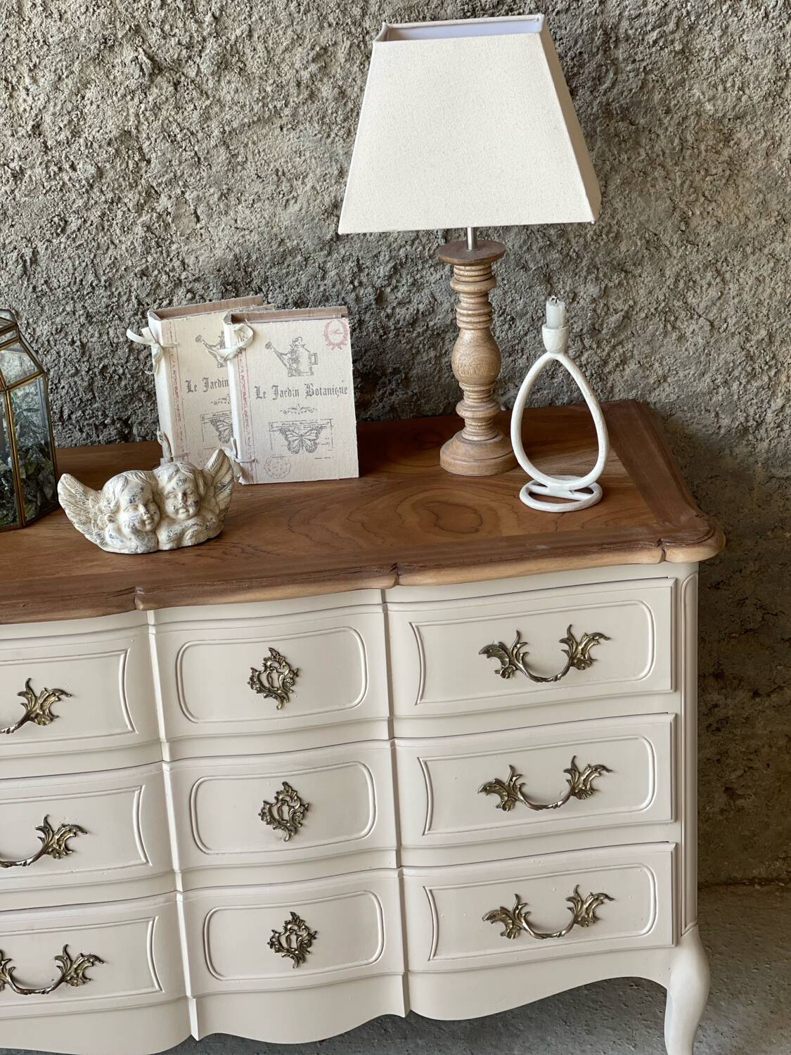Commode