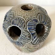 Cache pot et pique fleurs , poterie au sel , années 70