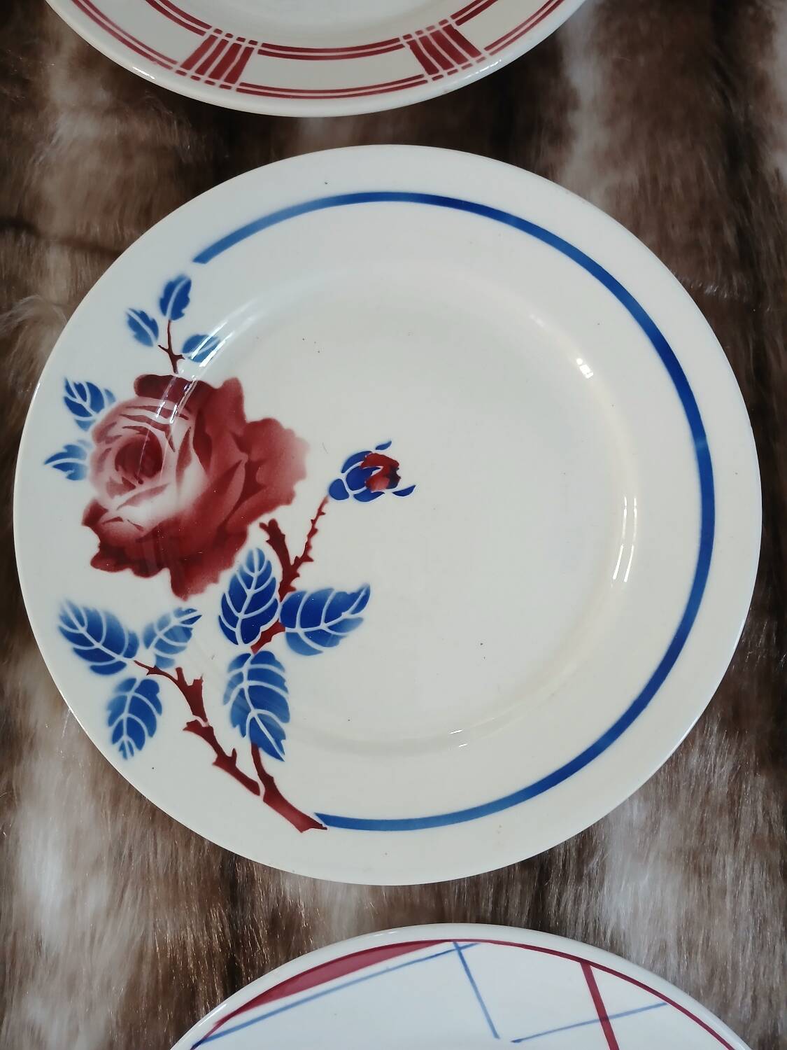 8 mismatched antique dinner plates