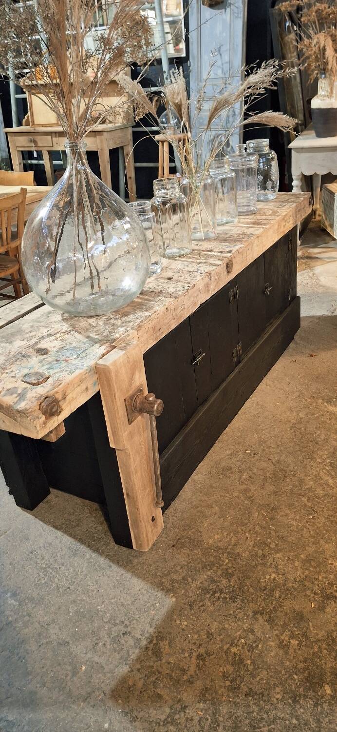 Ancient establishment