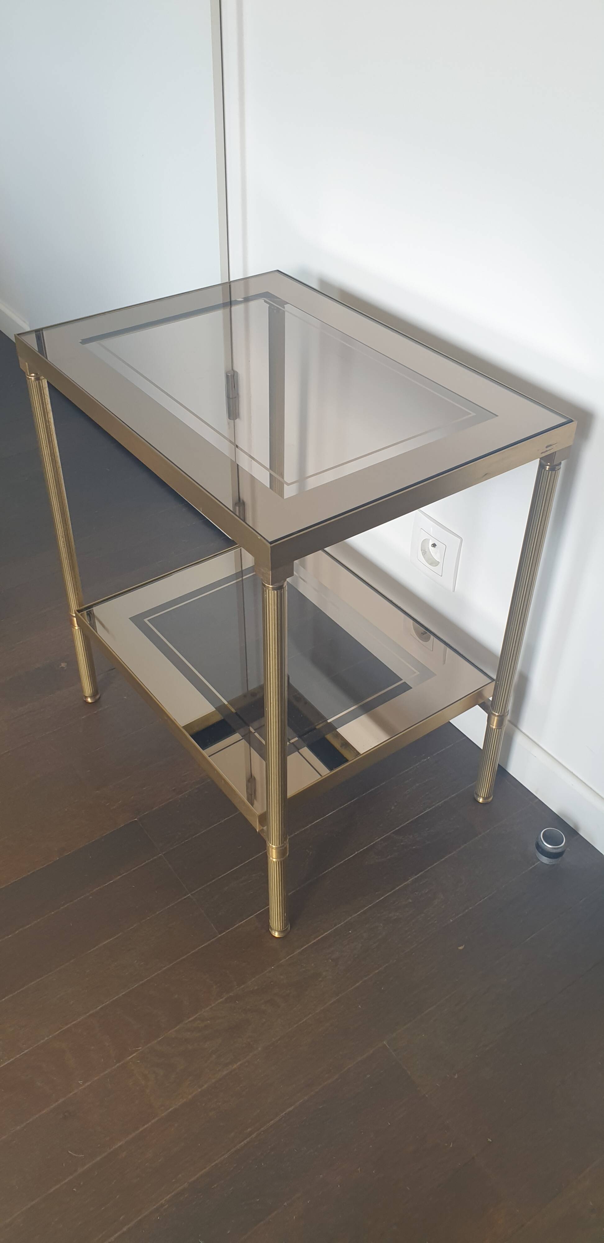 Double tray side table in brass and smoked glass.