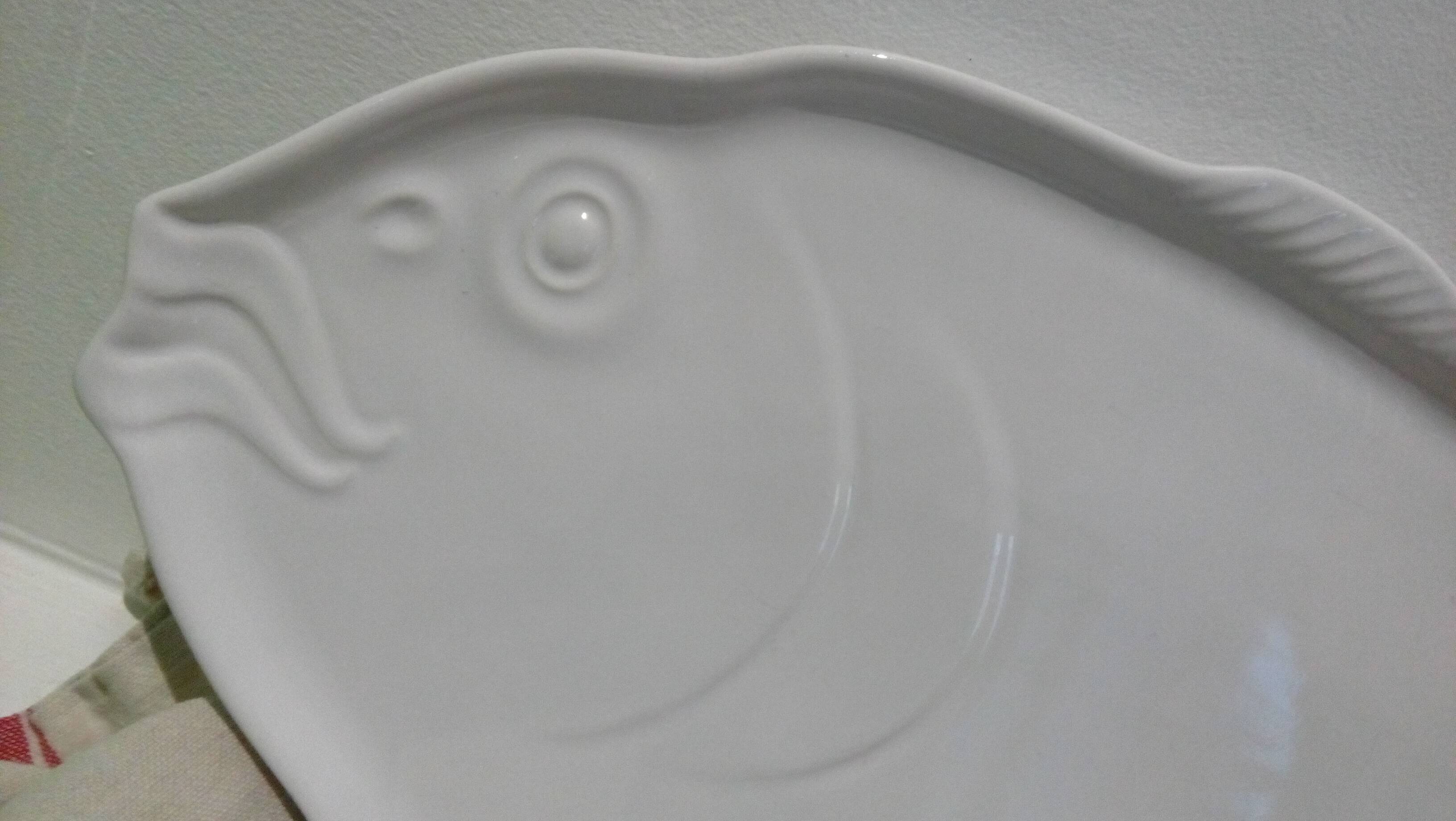 White porcelain fish dish