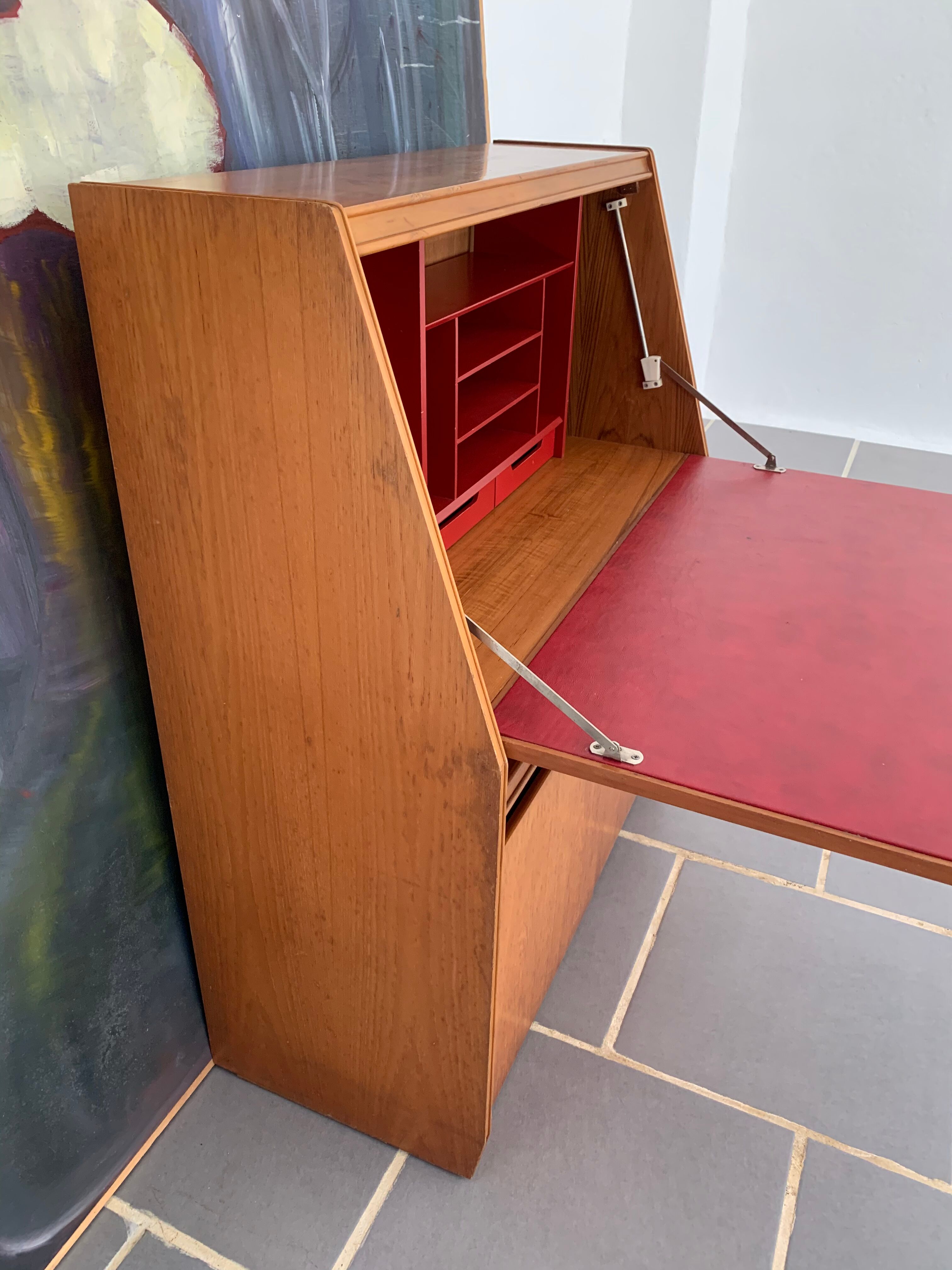 Vintage scriban office 60s