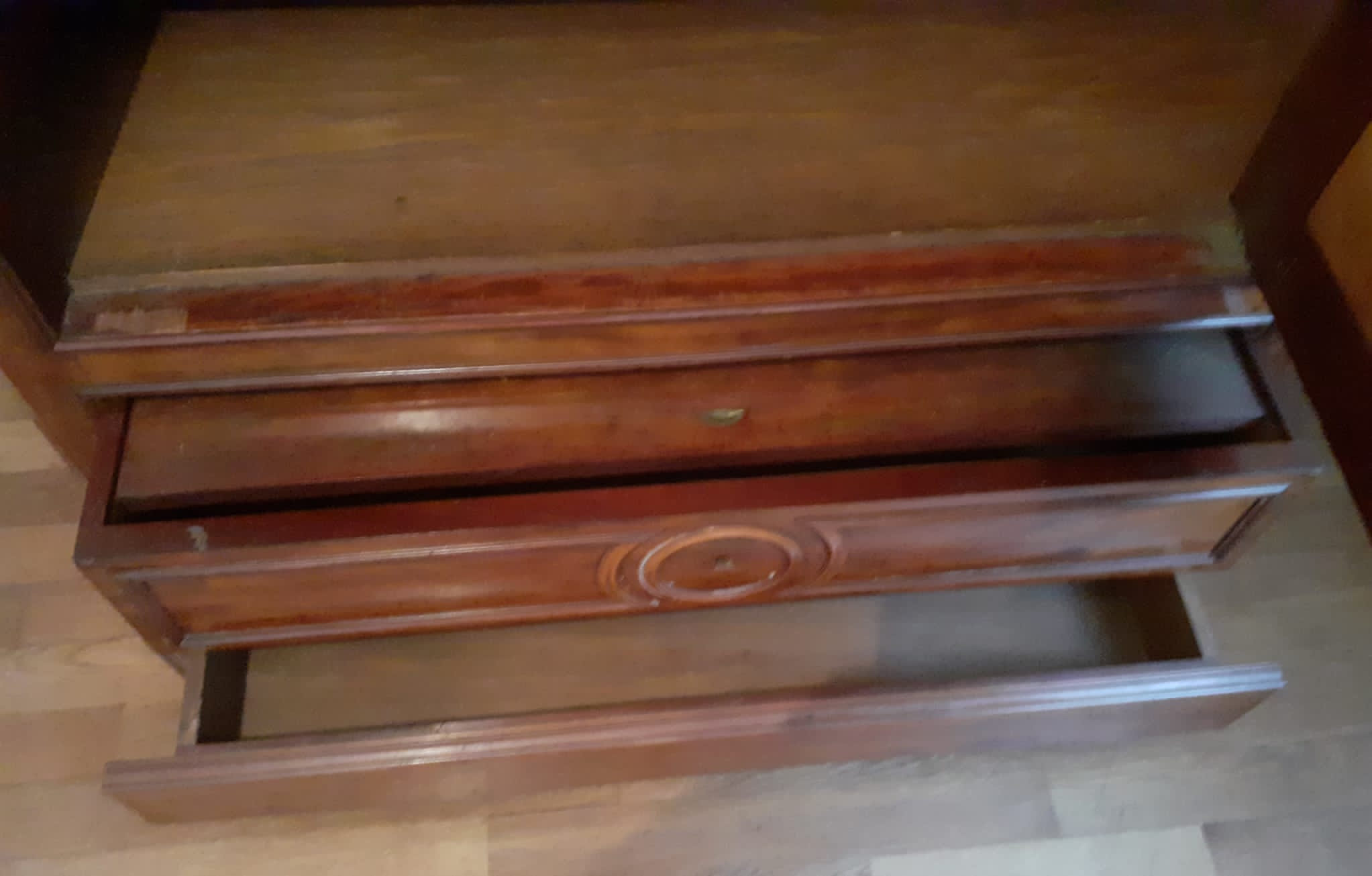 Armoire à glace en acajou