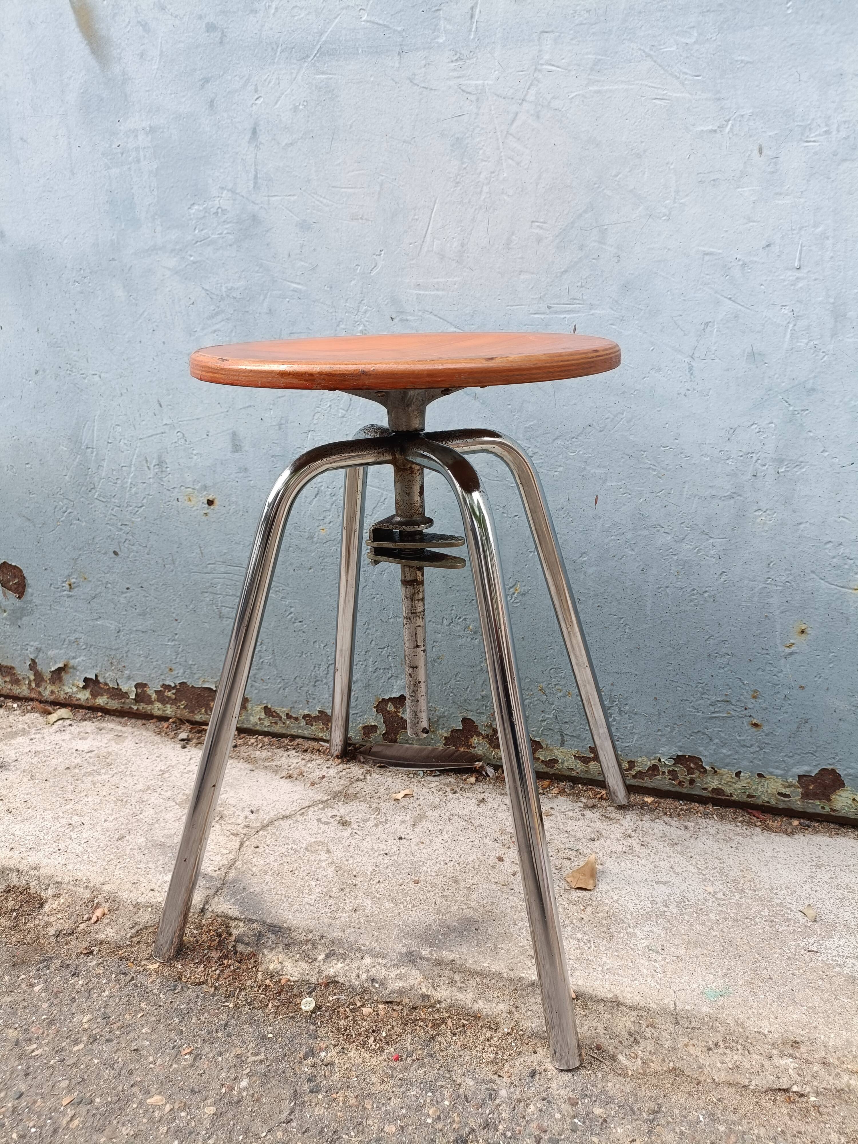 Vintage stool "jide"