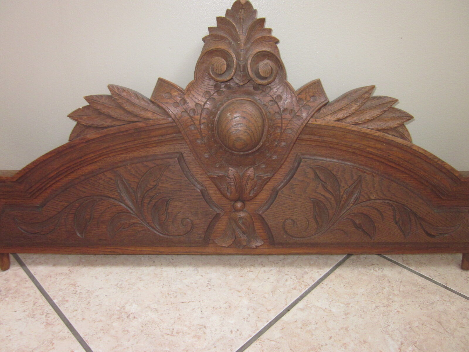 Former fronton in oak