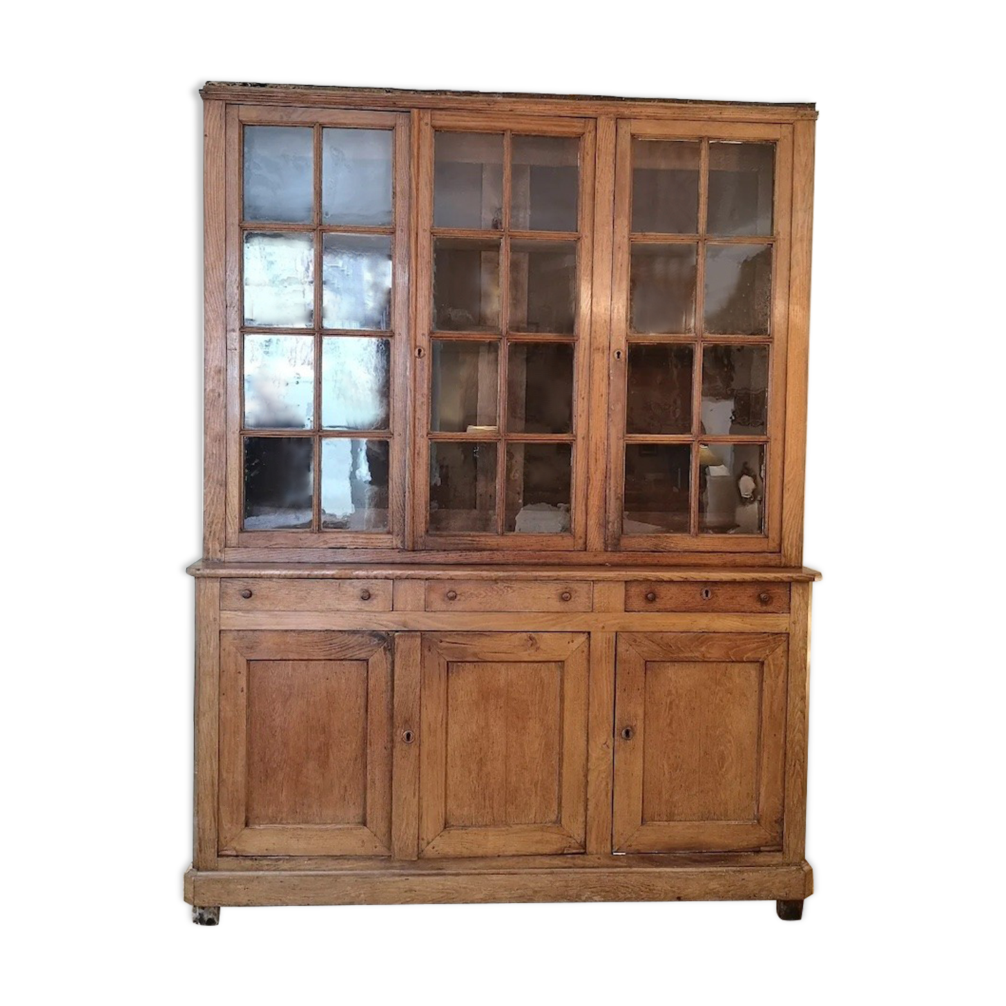 Cupboard or showcase Late 19th century