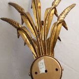 Electrified wall light