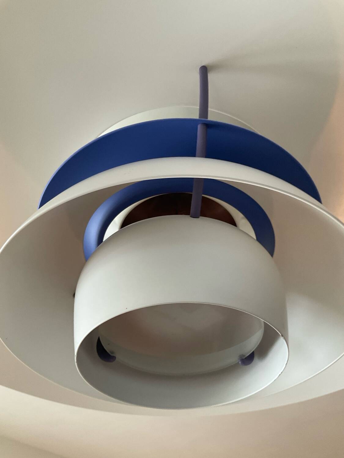 Suspension PH5 Louis Poulsen par Poul Henningsen