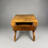 Vintage side table in solid wood with drawer