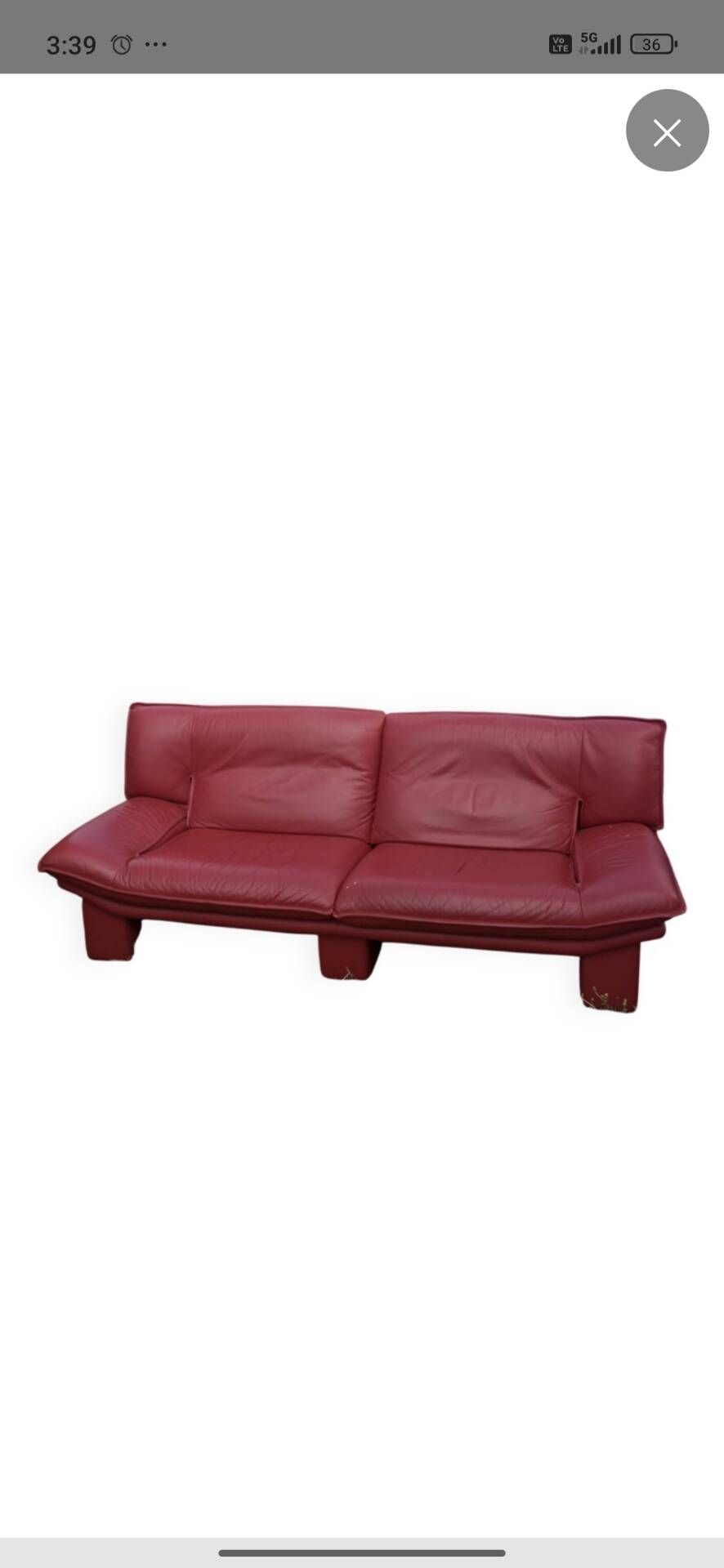 Three-seater sofa from the Italian brand Nicoletti Salotti (1980s).