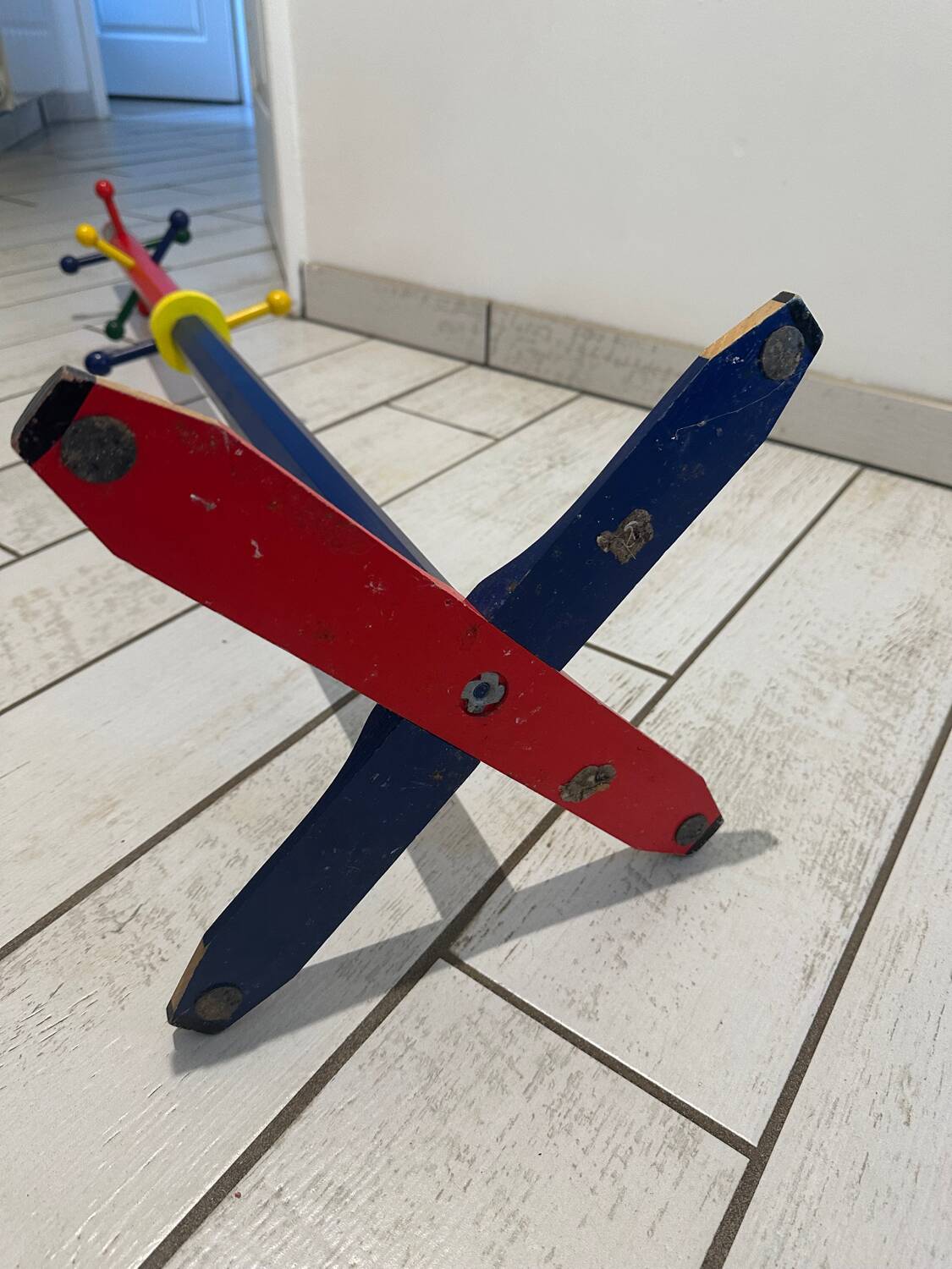 Pierre Sala pencil coat rack