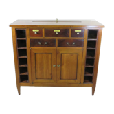 Modern wooden ''oenologist'' furniture