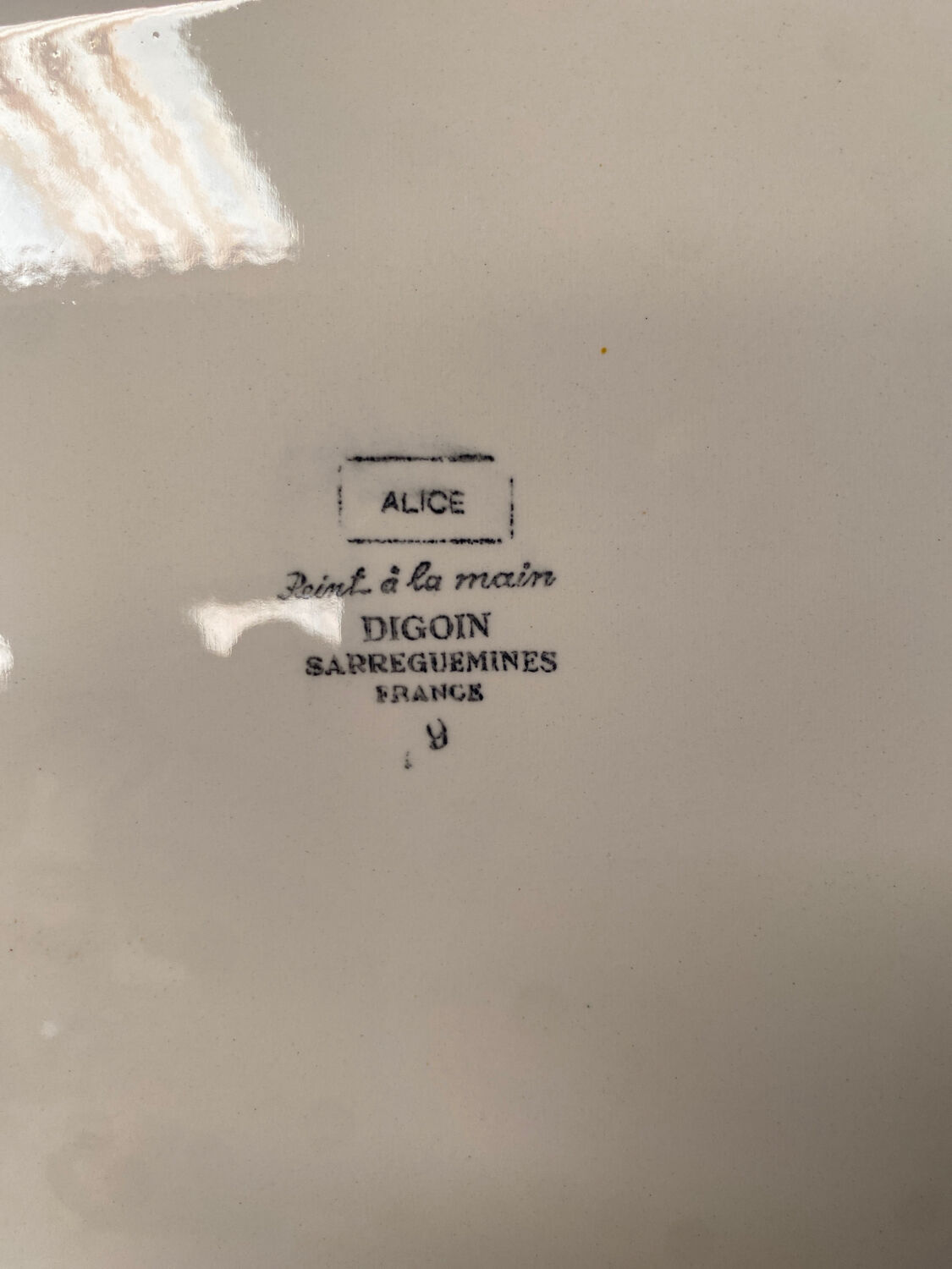 Plat de service Ssareguemines Digoin modèle Alice