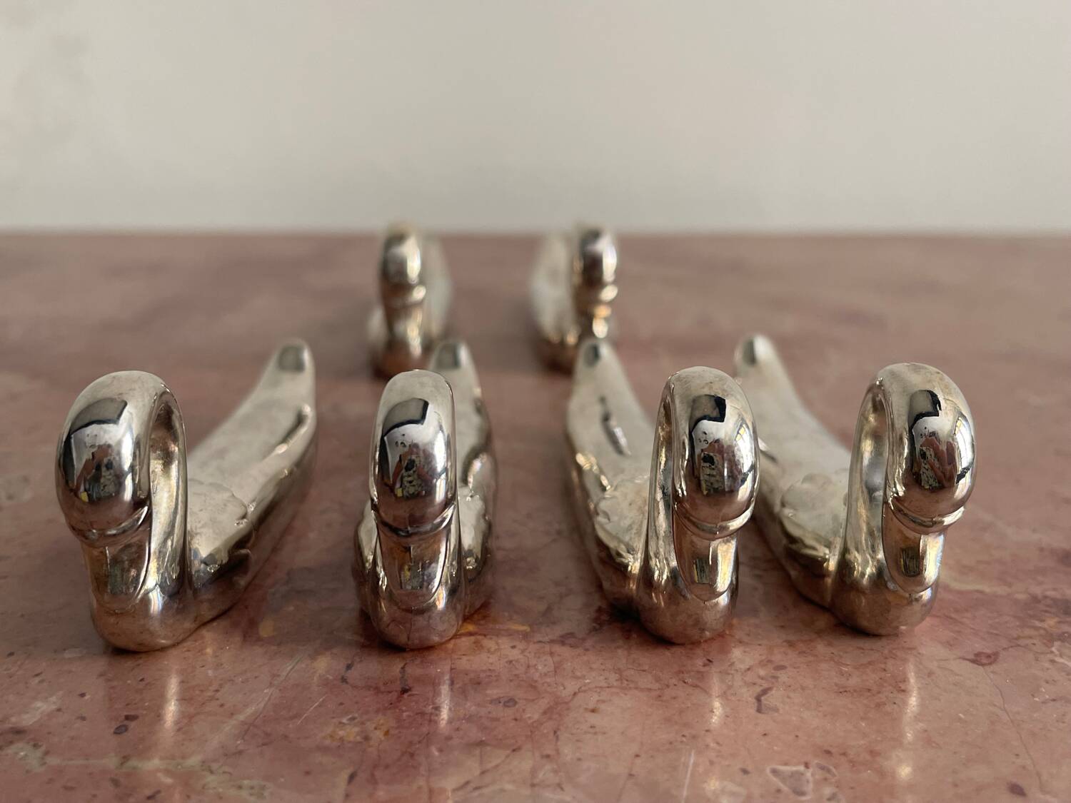 Set of 6 silver-plated swan knife rests