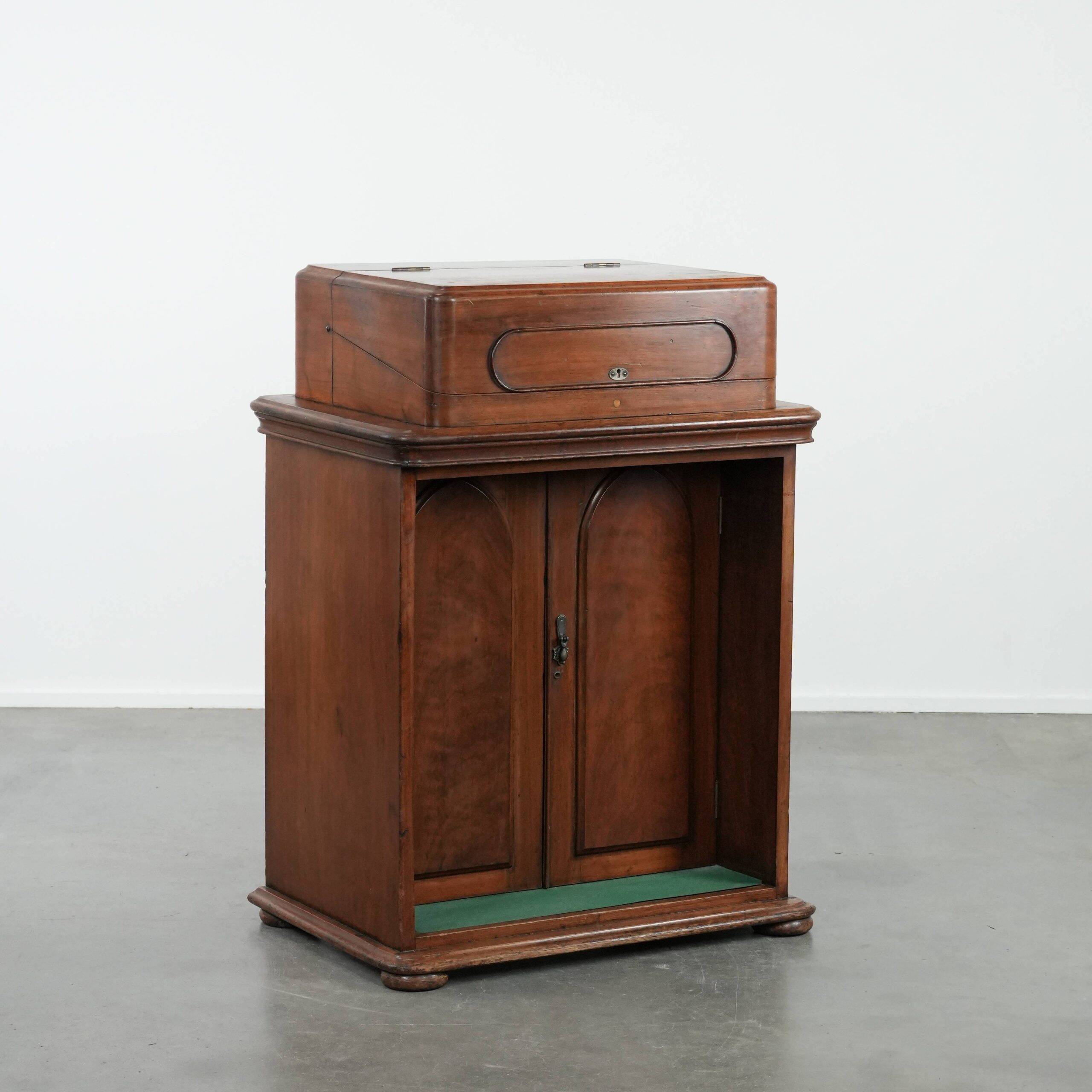 Antique standing desk/ counter/ English writing table from the 19th century