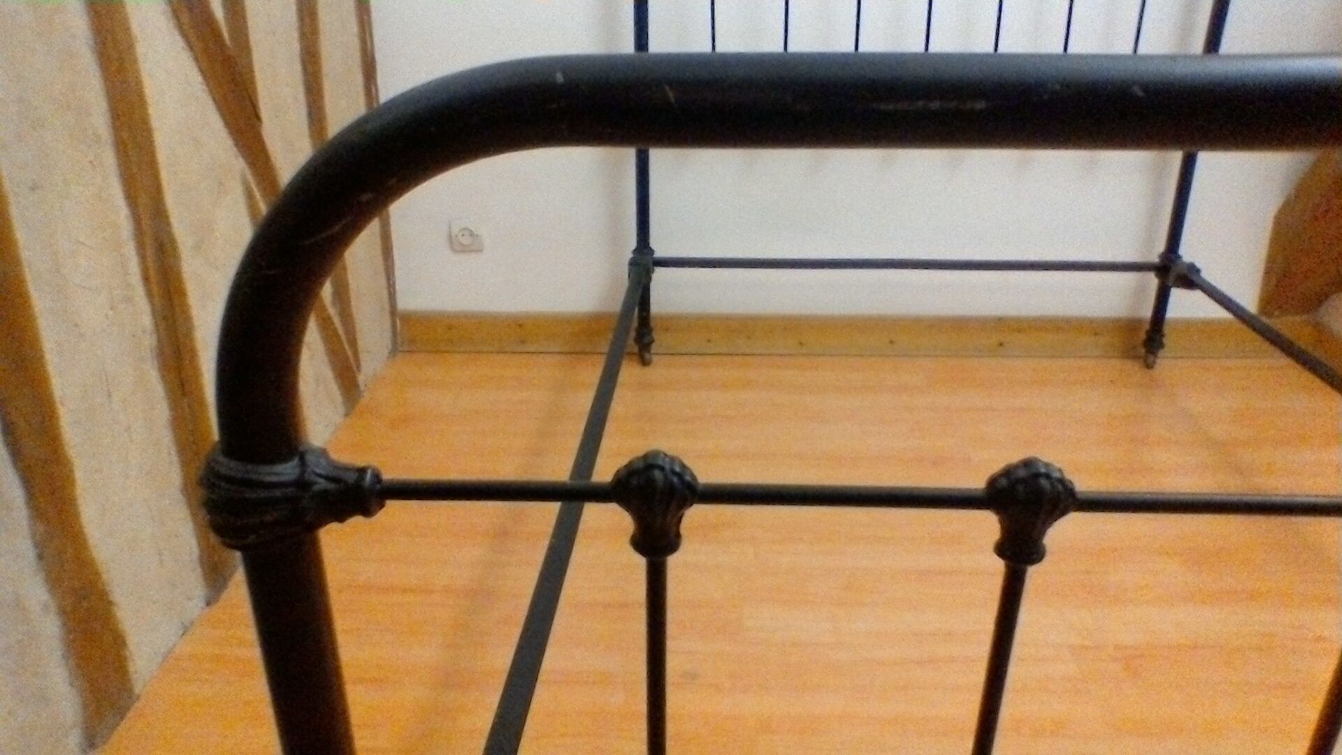 Wrought iron bed, vintage