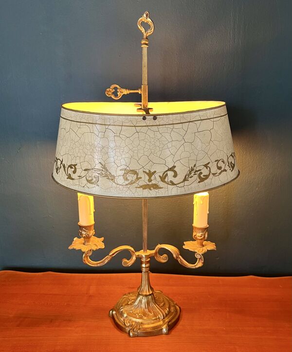 Lampe bouillotte en bronze de style louis xv vers 1850