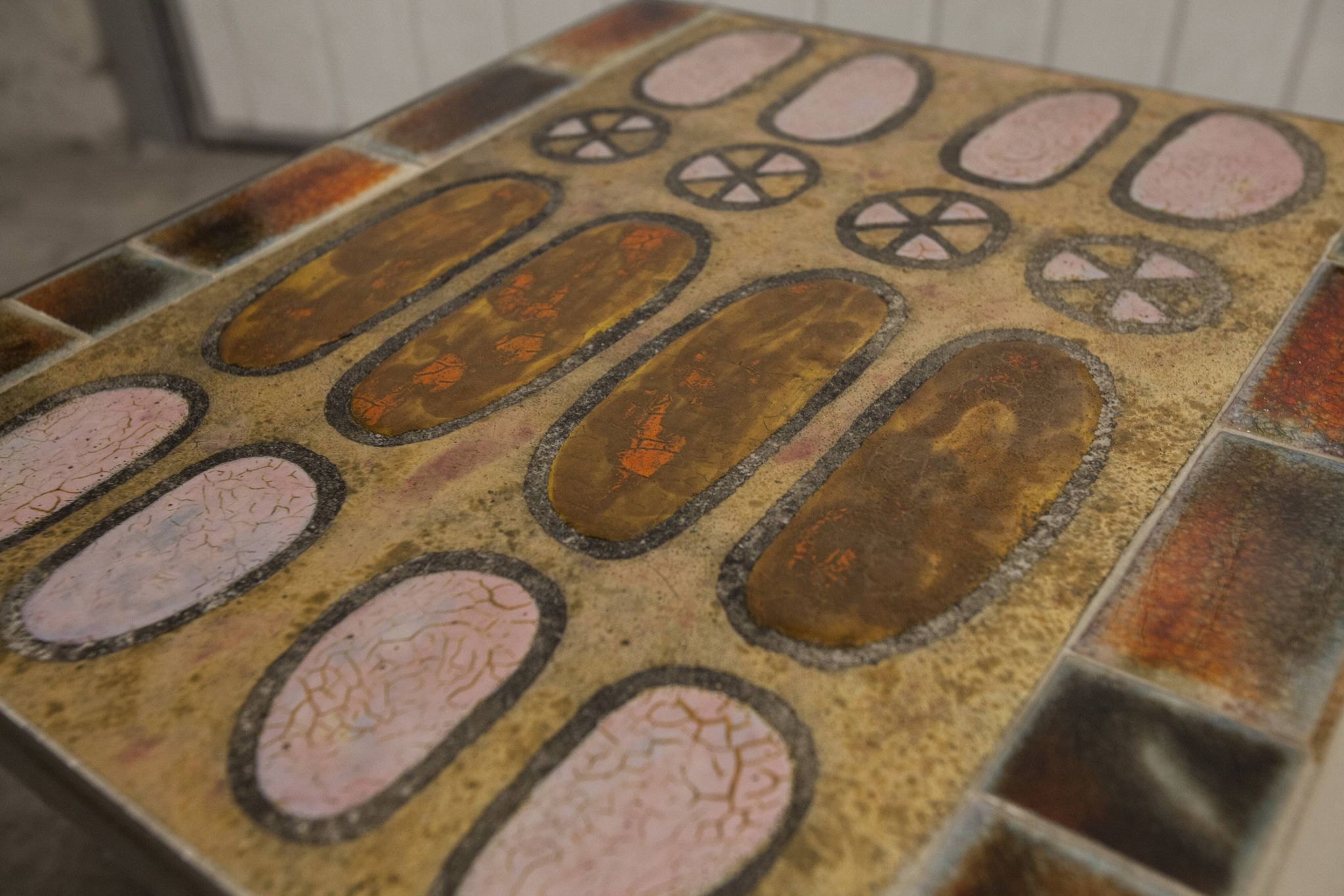Ceramic coffee table and brushed steel Roche Bobois design Gregorieff 70s, 108x47cm