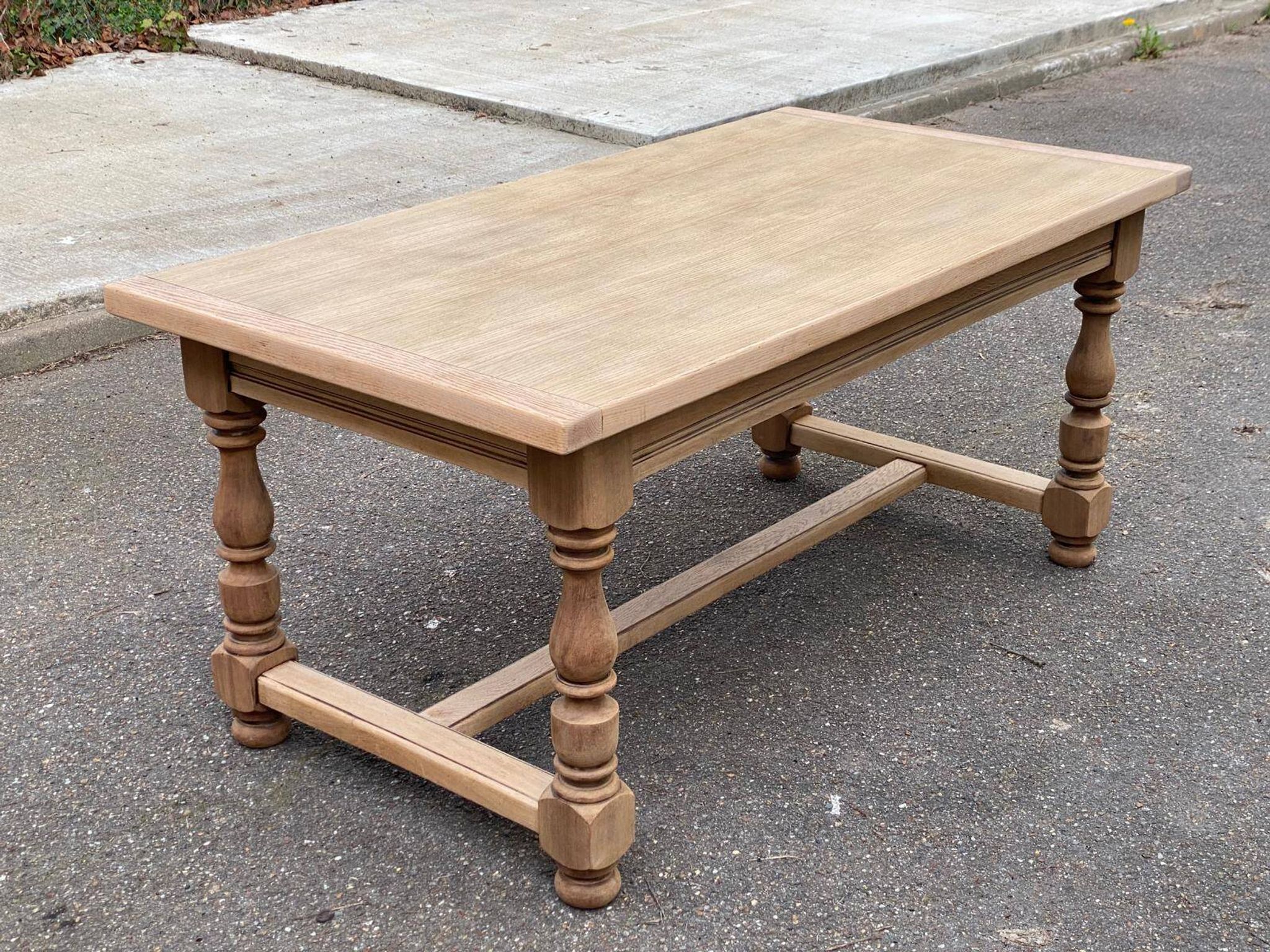 Renovated extendable farmhouse dining table in oak, 20th century, 170-250cm.