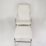 Leather armchair and footstool 'Genni' by Gabriele Mucchi For Zanotta