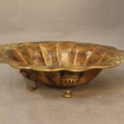 Coupe à fruits en tôle peinte mordorée en forme de coquillage