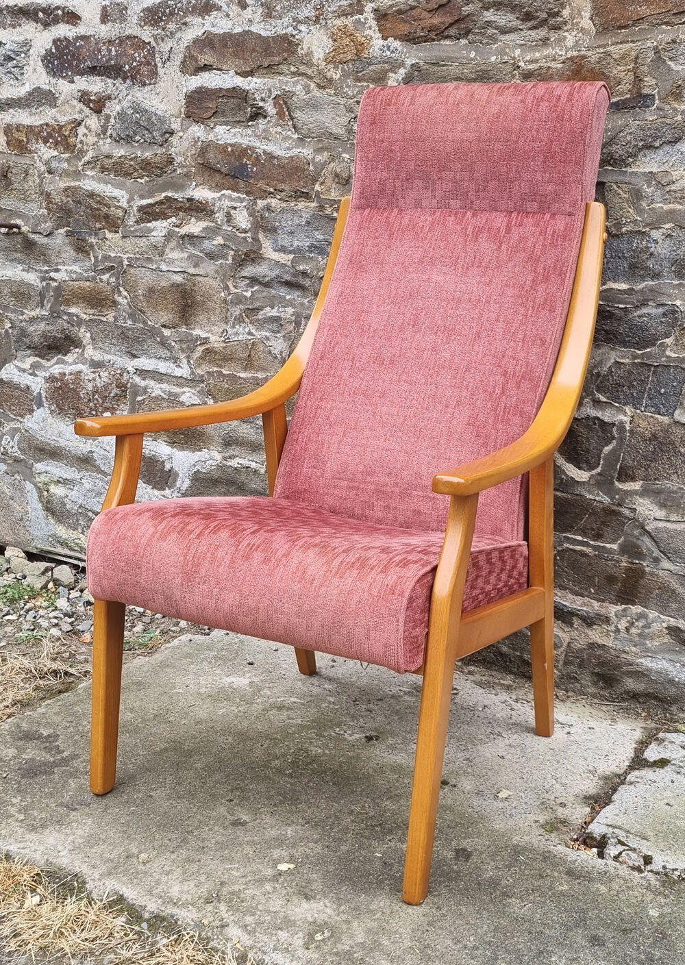 Armchair blond wood and pink velvet, vintage