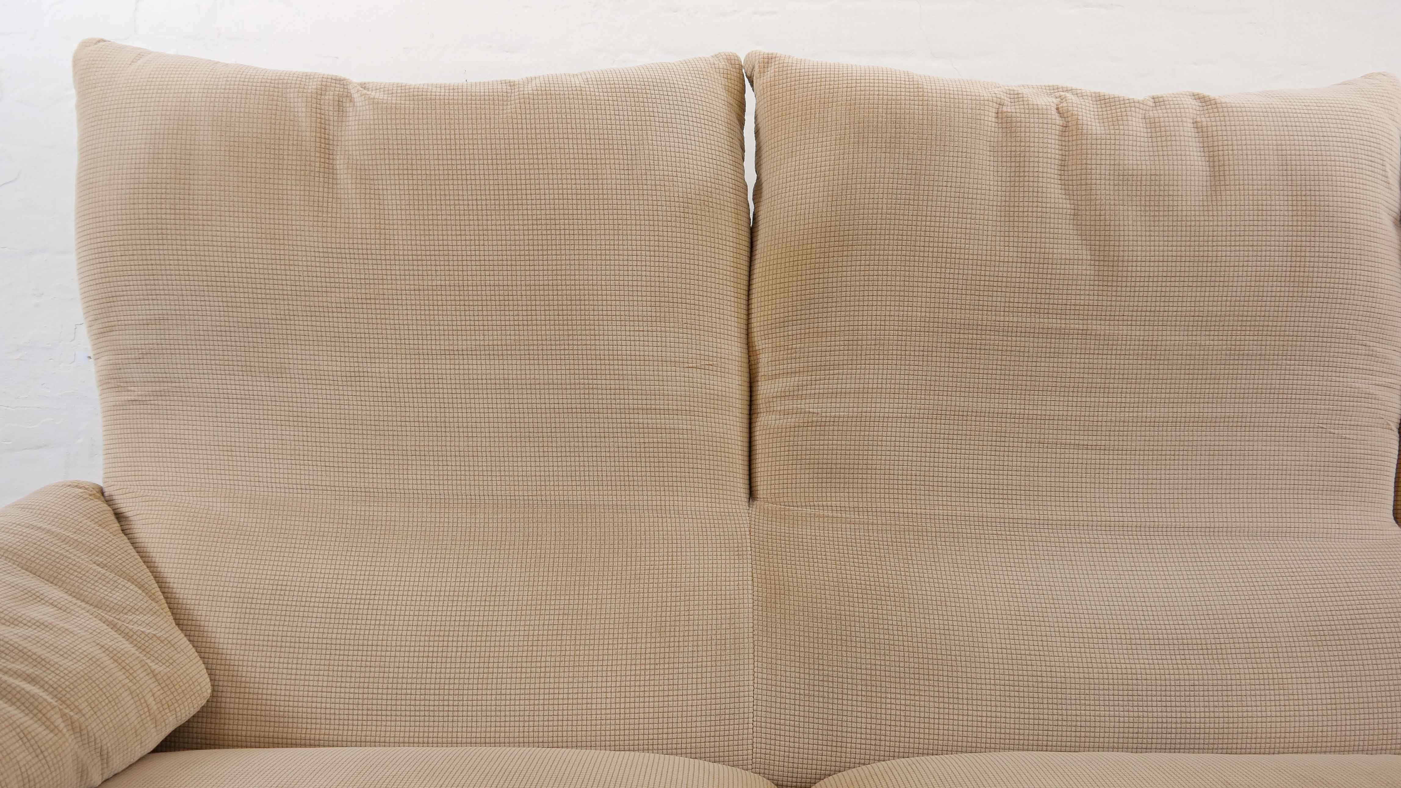 Maralunga 3-seat Sofa in beige by Vico Magistretti for Cassinaa, Italy