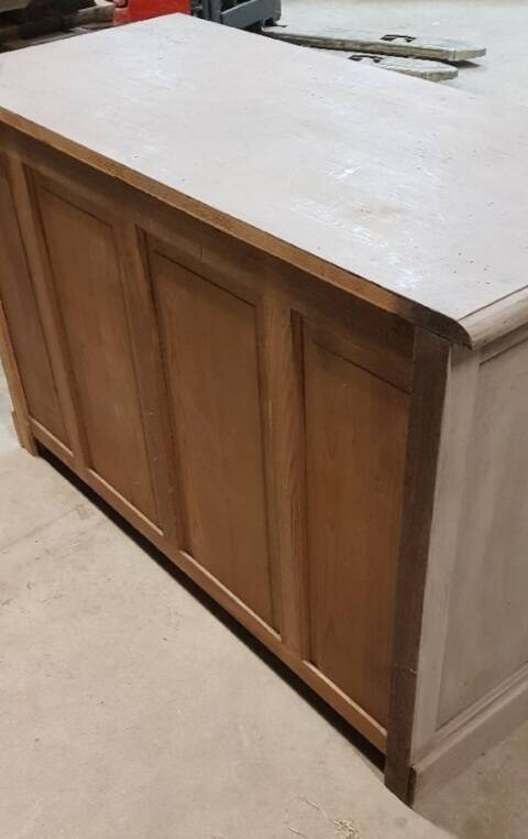 16-drawer craft cabinet