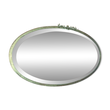 Miroir ovale biseauté avec cerclage en bronze - XIXème