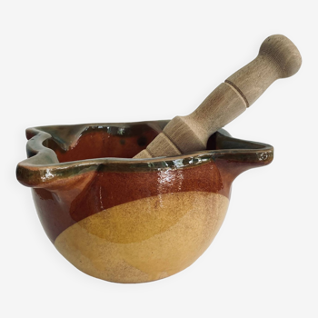 Ceramic mortar, wooden pestle