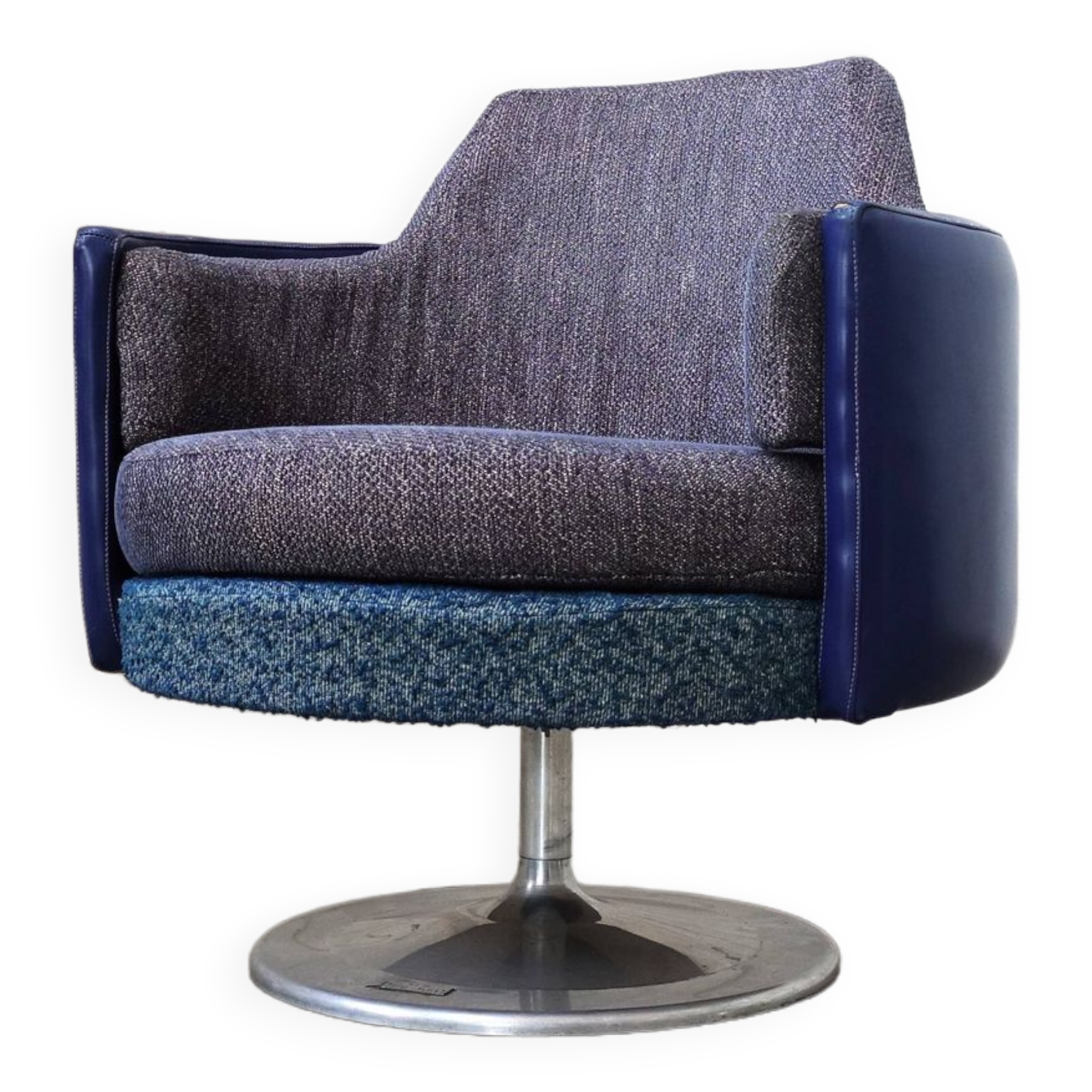 Fauteuil pivotant vintage design hongrois