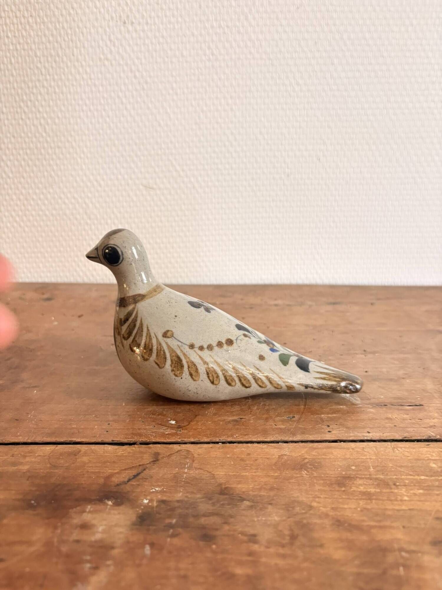 Bird sculpture Enamelled stoneware Canelo Petatillo Tonala Jalisco Mexico