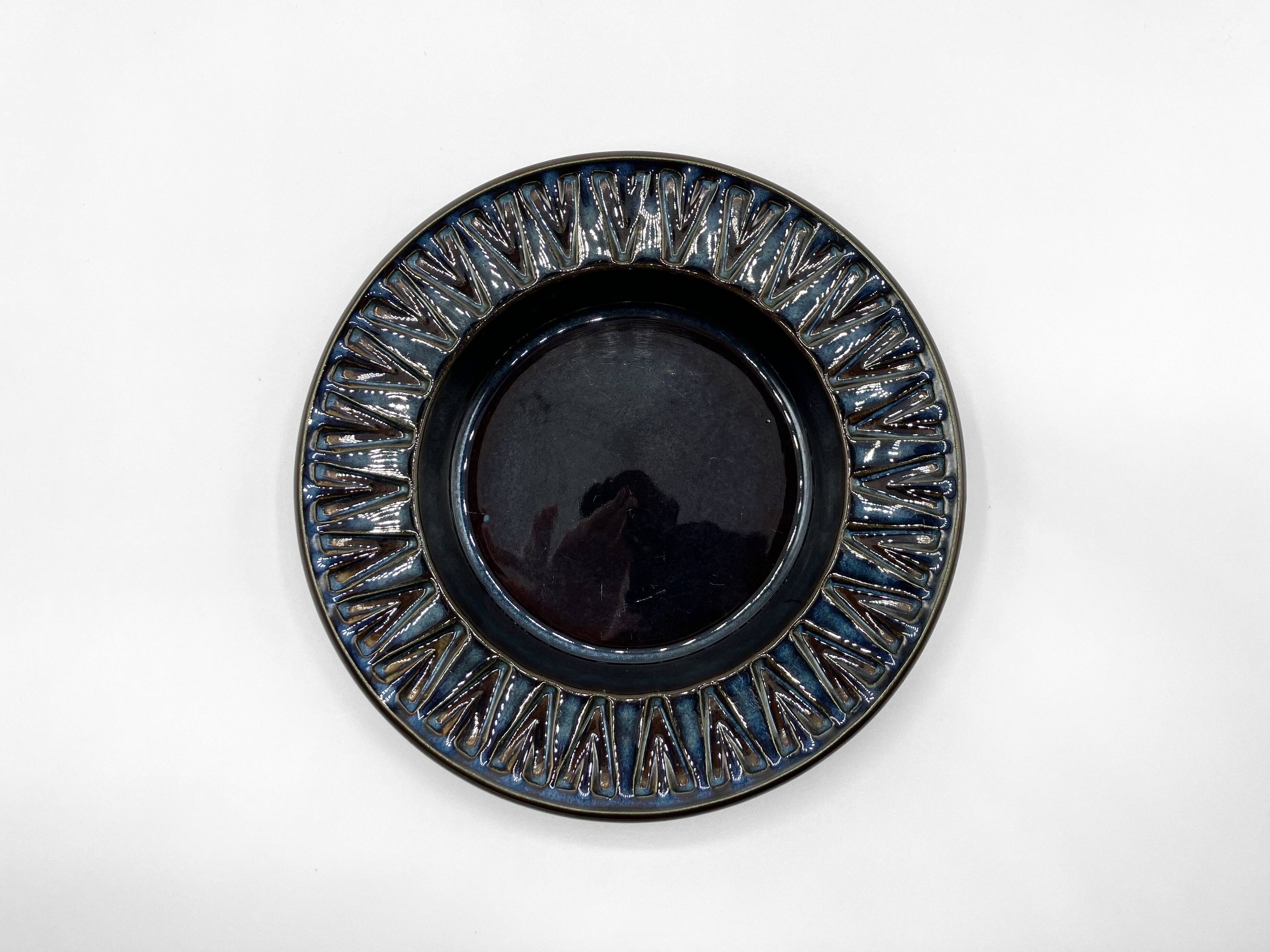 Søholm stoneware plate/dish/trinket tray 3184-2 • Blue series EJ64 by Einar Johansen • Denmark 1960s